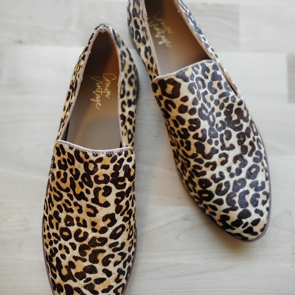 Crown Vintage Size 8 Calf Hair Loafers New without Box - Picture 2 of 11